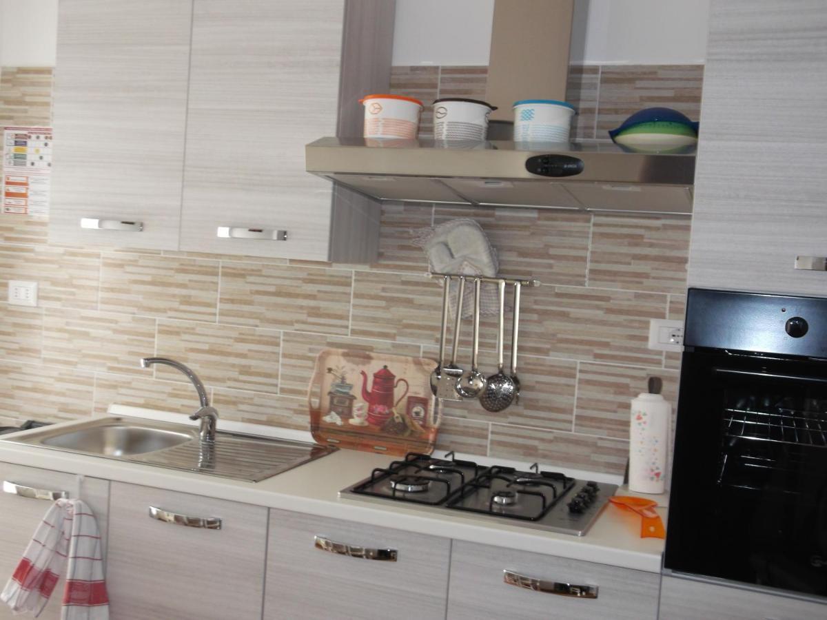 Da Livia Apartment Locorotondo Bagian luar foto