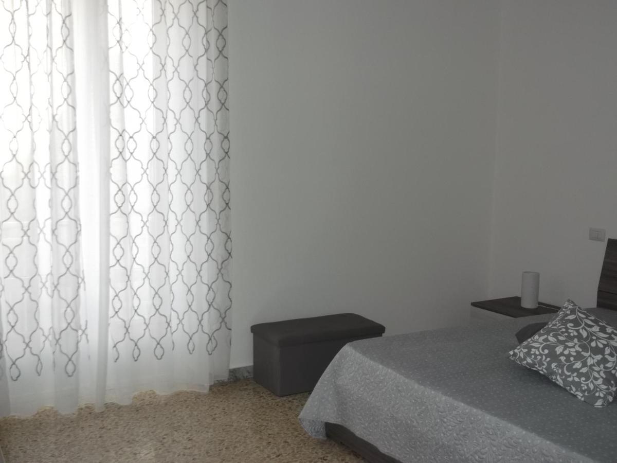 Da Livia Apartment Locorotondo Bagian luar foto