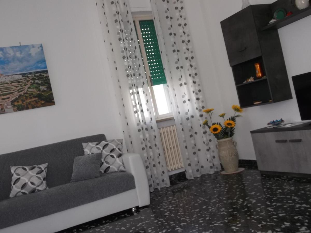 Da Livia Apartment Locorotondo Bagian luar foto